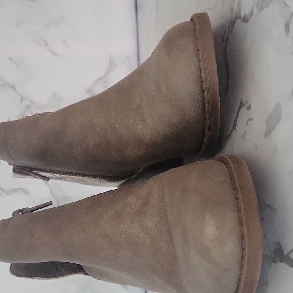 Steve Madden Girls Animal Print Zip Booties - Picture 11 of 11